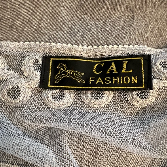 Bolero - Picture 4 of 6